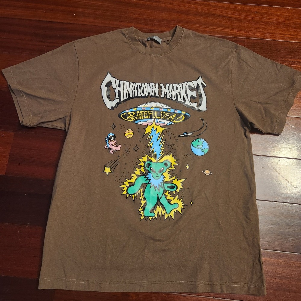 Chinatown Market Grateful Dead Alien Bear UFO Graphic T-Shirt Brown Mens Medium